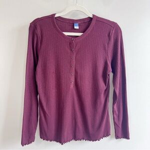 Old Navy Lettuce Trim Henley Top